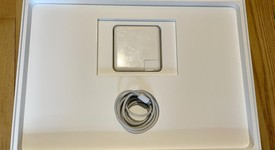 Good
													MacBook Pro 2018 (With Touch Bar) - 15" - I7, Silver, 512 GB, 16 GB, photo 2 of 5