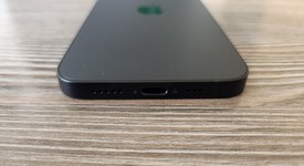Mint
													Apple iPhone 16e - Boost, Black, 128 GB, A3212, photo 2 of 9