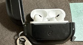 Used
													Apple AirPods Pro 2 - USB-C, photo 2 of 5