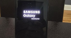 Good
													Samsung Galaxy S22 Ultra - Unlocked, Graphite, 128 GB, 8 GB, SM-S908U1, photo 1 of 5