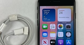Mint
													Apple iPhone SE 3rd Gen 2022 - Unlocked, Midnight, 64 GB, A2595, photo 2 of 10