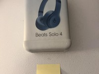 Beats Solo 4