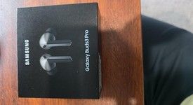 New
													Samsung Galaxy Buds3 Pro - Silver, photo 2 of 4
