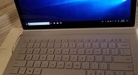 Good
													Microsoft Surface Book - Silver, 128 GB, 8 GB, photo 4 of 8