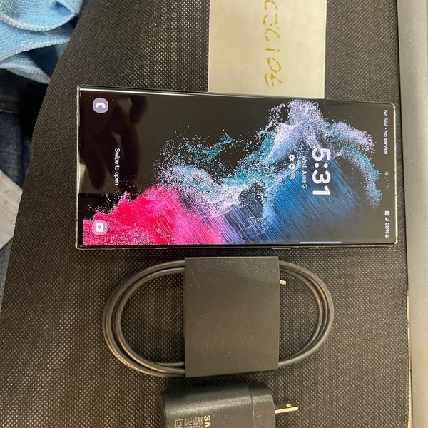 Samsung Galaxy S22 Ultra - Unlocked, 512 GB, Black, 12 GB, SM-S908U1