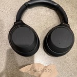 Used Sony WH-1000XM4 - Black