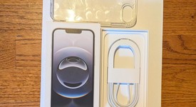 Mint
													Apple iPhone 16e - Unlocked, White, 128 GB, A3212, photo 3 of 8