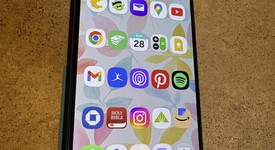 Mint
													Samsung Galaxy S22 - AT&T, Black, 128 GB, 8 GB, SM-S901U, photo 3 of 3