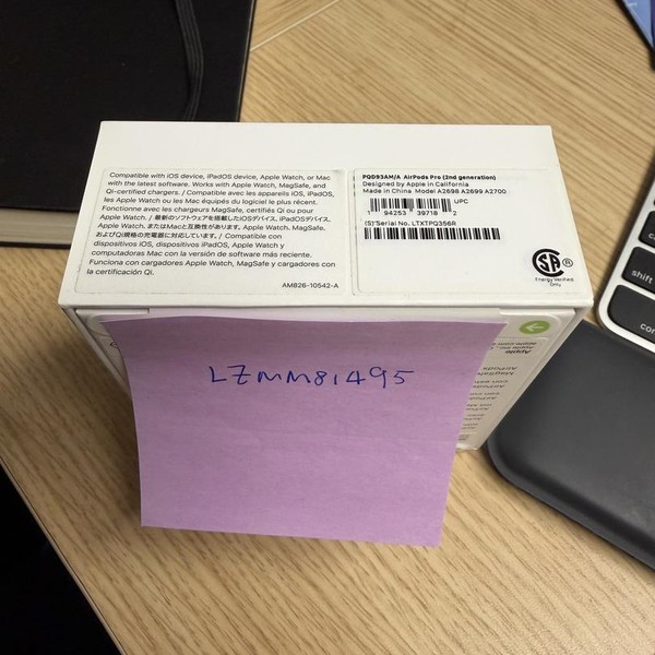 Apple AirPods Pro 2 - Lightning