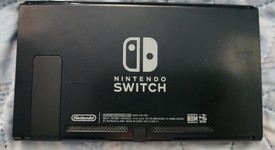 Good
													Nintendo Switch - Neon Blue, 32 GB, photo 4 of 10