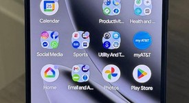 Mint
													Google Pixel 10 Pro XL - Unlocked, Obsidian, 512 GB, GUL82, photo 4 of 14