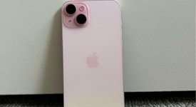 Mint
													Apple iPhone 15 Plus - Unlocked, Pink, 128 GB, A2847, photo 1 of 8