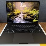 Mint MacBook Pro 2025 - 14 inch - 1 TB, Space Black, 24 GB, Apple M5