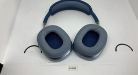 Used
													Apple AirPods Max - Sky Blue, photo 5 of 6