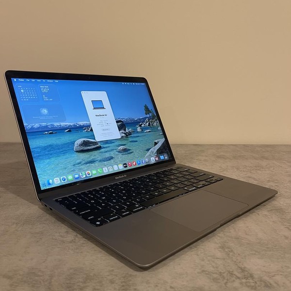 MacBook Air 2020 - 13 inch - 256 GB, Gray, 8 GB, Apple M1