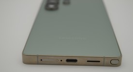 Mint
													Samsung Galaxy S25 Ultra - Unlocked, Jadegreen, 512 GB, 12 GB, SM-S938U1, photo 4 of 11