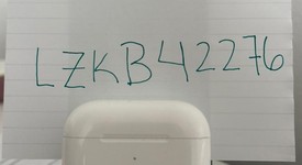 Used
													Apple AirPods Pro 2 - Lightning, photo 3 of 5