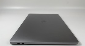 Good
													MacBook Pro 2017 (With Touch Bar) - 15" - I7, Gray, 512 GB, 16 GB, photo 5 of 7