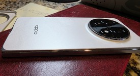 Mint
													Oppo Find N5 - Unlocked Non-US, Misty White, 512 GB, 16 GB, photo 3 of 12