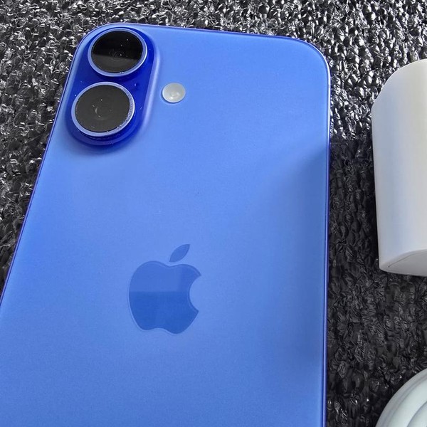 Apple iPhone 16 - T-Mobile, 128 GB, Ultramarine, A3081