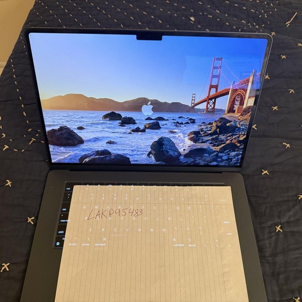 MacBook Air 2024 (M3) - 15 inch - 256 GB, Midnight, 16 GB, Apple M3, 10-core GPU