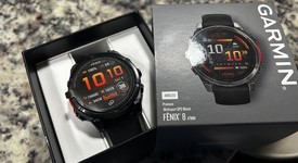 Good
													Garmin Fenix 8 - Carbon, AMOLED, photo 1 of 5