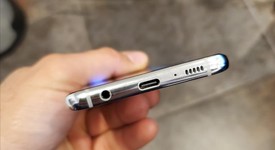 Mint
													Samsung Galaxy S10 - T-Mobile, White, 512 GB, 8 GB, SM-G973U, photo 5 of 9
