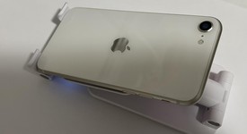 Good
													Apple iPhone SE 3rd Gen 2022 - Unlocked, Starlight, 64 GB, A2595, photo 4 of 5