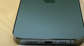 Mint
													Apple iPhone 13 Pro - Unlocked, Green, 128 GB, A2483, photo 4 of 7