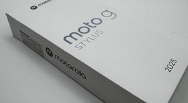 New
													Moto G Stylus 5G (2025) - Metro by T-Mobile, Gibraltar Sea, 128 GB, 8 GB, photo 4 of 4