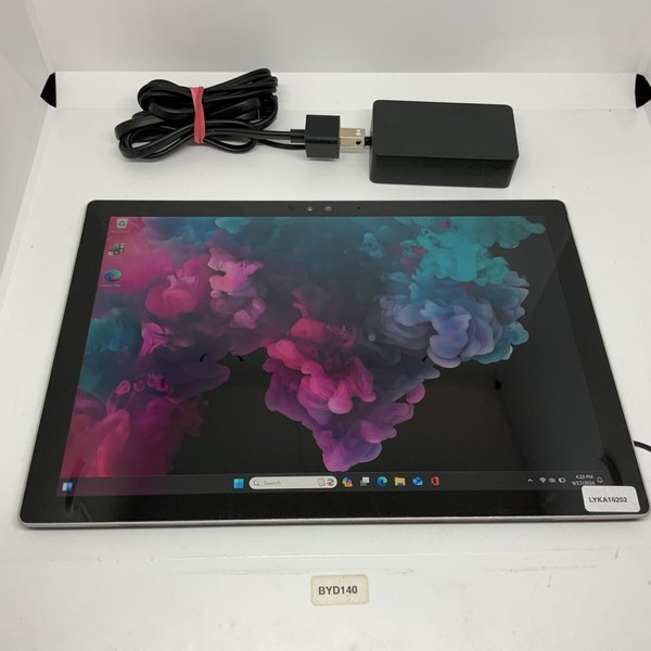Microsoft Surface Pro 4 - 12.3 Inch - Wi-Fi, Silver, 256 GB, 8 GB