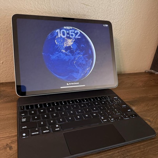 Apple iPad Air 11 inch (M2) 2024 - Wi-Fi, 256 GB, Starlight, A2902
