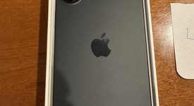 Mint
													Apple iPhone 16 Plus - Unlocked, Black, 128 GB, A3082, photo 3 of 7