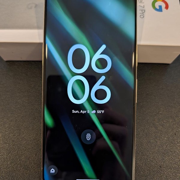 Google Pixel 7 Pro - Unlocked, 128 GB, Hazel, 12 GB, GE2AE