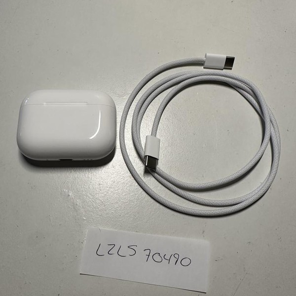 Apple AirPods Pro 3