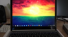 Good
													Chromebook Pixel 2nd Gen - Silver, 64 GB, 16 GB, LS 2015, photo 1 of 9