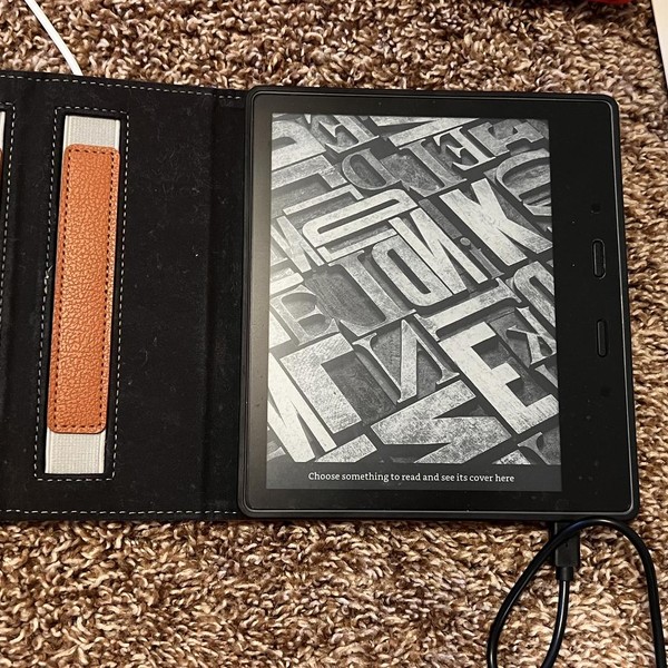 Amazon Kindle Oasis 10th Gen - 32 GB, Gray, WiFi + Plus LTE