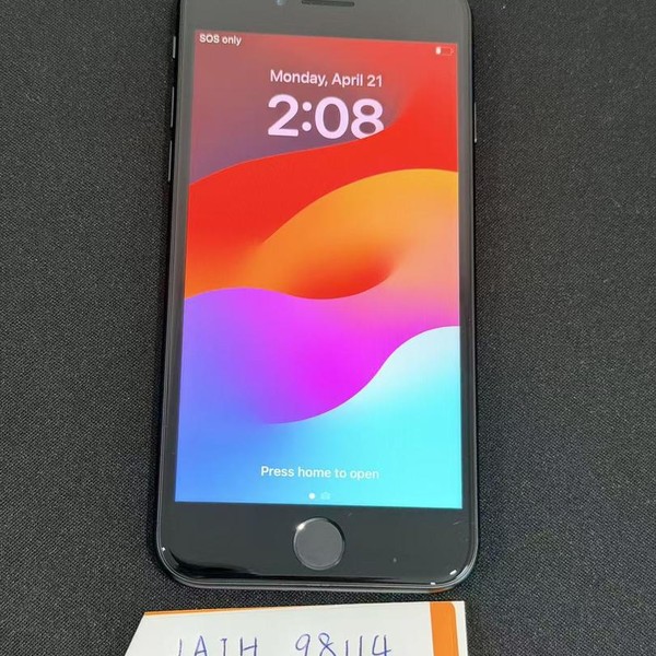 Apple iPhone SE 2nd Gen 2020 - Unlocked, 64 GB, Black, A2275