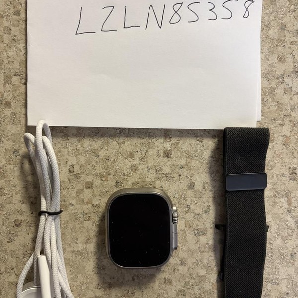 Apple Watch Ultra 49mm - Unlocked, Titanium, A2622