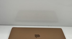 Good
													MacBook Air 2020 - 13" - Apple M1, Gold, 256 GB, 8 GB, photo 4 of 8