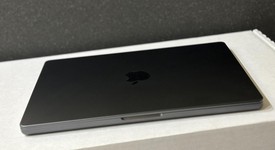 Mint
													MacBook Pro Late 2023 (M3) - 14" - Apple M3 Pro 12-core, Black, 1 TB, 18 GB, 18-core GPU, photo 5 of 9