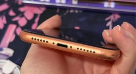 Good
													Apple iPhone Xr - Unlocked, Coral, 128 GB, A1984, photo 4 of 7