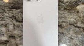 Good
													Apple iPhone 16 Pro Max - Unlocked, White, 1 TB, A3084, photo 2 of 4