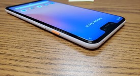 Good
													Google Pixel 3 XL - Verizon, Pink, 64 GB, Verizon Edition, photo 3 of 19