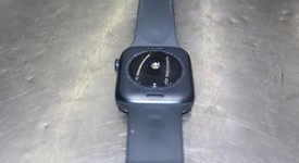 Good
													Apple Watch SE 2nd Gen 44mm - Unlocked, Midnight, A2727 - Cellular, Aluminum, photo 3 of 10