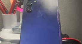 Good
													Samsung Galaxy A15 5G - Unlocked, Black & Blue, 128 GB, 4 GB, photo 4 of 10