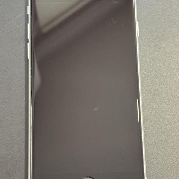 Apple iPhone SE 2nd Gen 2020 - Unlocked, 128 GB, White, A2275