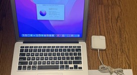 Good
													MacBook Air 2017 - 13" - I5, Silver, 128 GB, 8 GB, photo 1 of 10