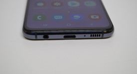 Mint
													Samsung Galaxy S10e - Unlocked, Blue, 256 GB, 8 GB, SM-G970U1, photo 2 of 12