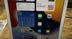 Fair
													Apple iPad Pro 9.7" - Wi-Fi, Gold, 32 GB, A1673, photo 1 of 5